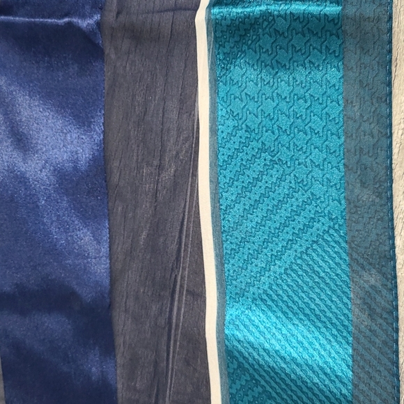 Vintage Striped Sheer Scarf - Picture 6 of 8